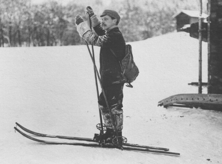Arnold Sommerfeld auf Skiern